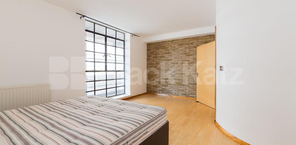 			VIRTUAL TOUR AVAILABLE!, 2 Bedroom, 1 bath, 1 reception Apartment			 SPRINGFIELD HOUSE LOFTS-TYSSEN STREET, DALSTON/HAGGERSTON